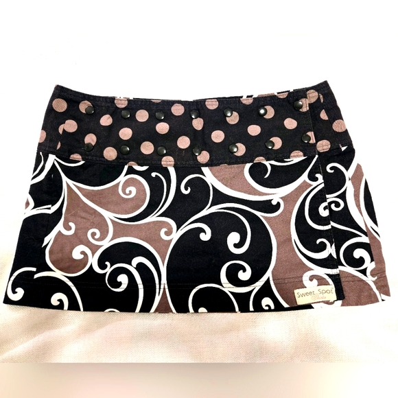 SWEET SPOT SKIRTS Reversible Athletic Skirt Size 2 - 14 - Picture 1 of 6